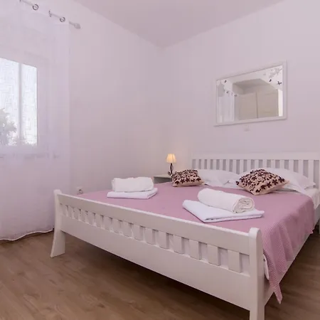 Sun Διαμέρισμα *