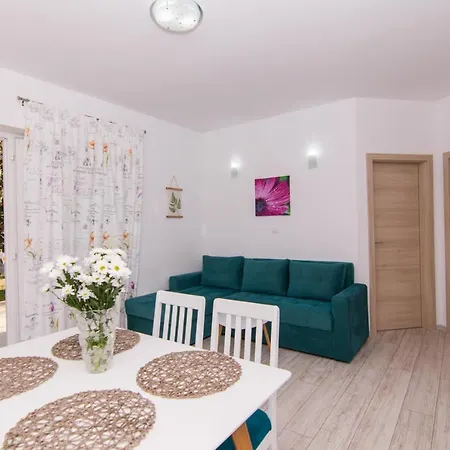 Διαμέρισμα Sun *